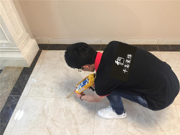 美縫好不好？瓷磚用勾縫劑還是美縫劑