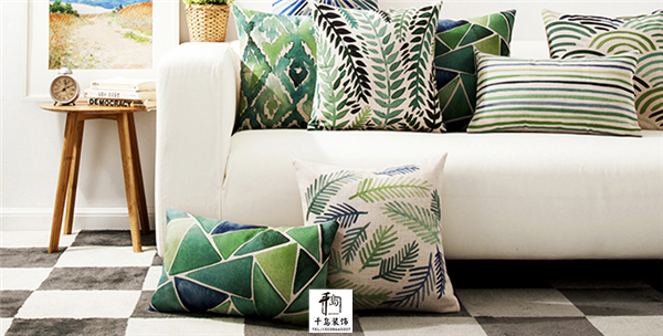 抱枕，點綴沙發(fā)時尚格調(diào)