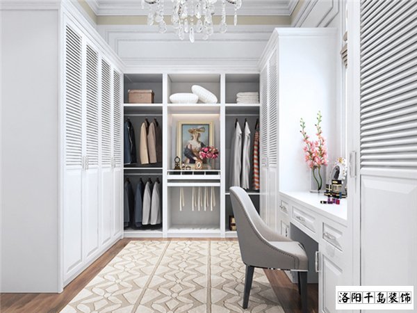 多功能衣柜，置衣儲物一步到位